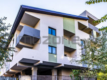 Ap. 3 Camere, 87 mp, decomandat, 2 balcoane, zona de case...