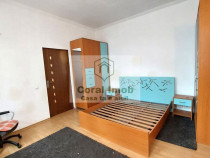 Casa de vanzare curte individuala, centrala, Lacul Tei!