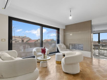 Penthouse unic pe două niveluri - saună și bucătărie...