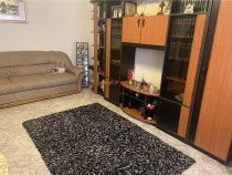 Apartament 4 camere , zona centrala -2 Stejari , decomandat