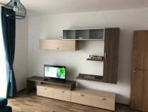 Apartament modern cu 2 camere, terasă și boxă &ndash; Tractor