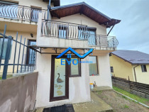 Duplex de , 4 camere, beci, terasa, Valea Adanca - Capat Cug