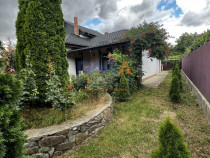 Casă Cordun, 2 dormitoare + living, 1000 mp teren