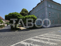 Apartament de vanzare 2 camere pretabil regim hotelier Centr