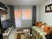 Apartament 2 camere, decomandat - zona Centru Civic