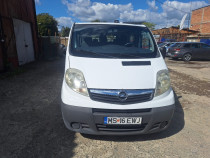 Opel Vivaro 8+1 microbuz