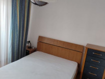 Apartament de &icirc;nchiriat &ndash; Piața Victoriei, stradal