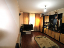 Apartament cu 3 camere, decomandate in Micro 16