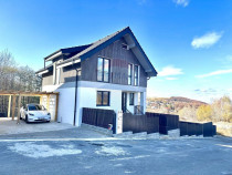 Casa individuala de vanzare in Salicea! 166 MP