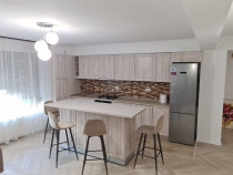 APARTAMENT 3 CAMERE LUX, DE INCHIRIAT