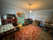 Casă tradițională rom&acirc;nească &ndash; Răhău, jud. Alba