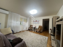 Apartament cu 3 camere, 2 bai,etajul 1, centrala ,renovat...