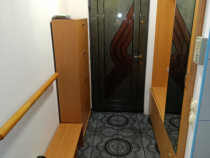 Apartament 3 camere - de inchiriat zona Drumul Gazarului