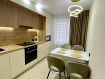 Bucătărie spatioasa, închisă – 16 mp pentru pasiona...