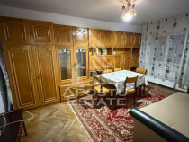 Apartament cu 3 camere | Decomandat | Etaj 2/4 | Centrala...