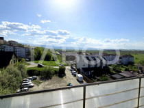 Apartament cu 3 camere de vanzare orientat SUD VEST in zona