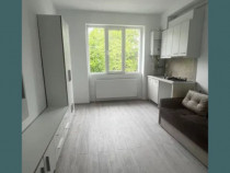 Garsoniera mobilata zona Mall