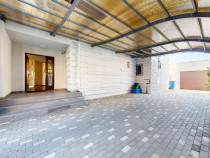 Un singur cuvant-IREPROSABILA