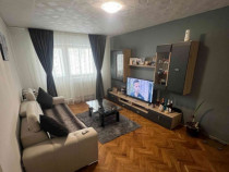 Apartament de 3 camere-Luminos-Florilor