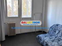 Apartament 2 camere, decomandat, etj 5 din 10 , Piata Resita