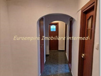 Apartament 3 camere decomandate zona Tomis Nord