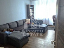Apartament cu 2 camere, decomandat, centrala, zona Soarelui