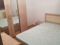 Garsoniera de inchiriat zona Baba Novac
