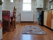 Apartament 2 camere Racadau cu parcare si beci
