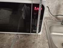 Cuptor cu microunde Laretti