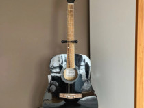 Chitara, corzile sunt noi.