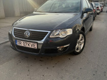 Vând passat B6 break.