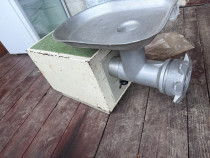 Masina de carne 3.8v profesionala