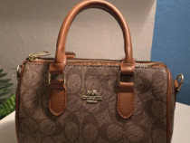 Geanta premium de culoare maro coach