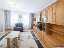 Corp de casa, proprietate tip studio, gata de mutat, Central