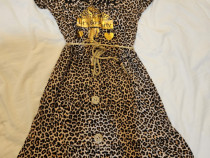 Rochiță fete v&acirc;rsta 6 ani