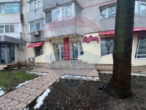 Spațiu comercial b dul Brailei 1
