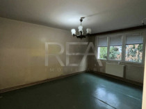 3 camere, 1/4, garaj, centrala, anvelopat-Drumul Taberei