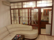 2 camere, Matei Voievod, decomandat, etaj 1, an 2008
