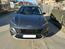 Hyundai Kona benzina 49.000 Km carte service, prop. de noua