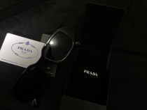 Ochelari de soare Prada