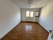 De v&acirc;nzare garsonieră &ndash; zona Lazaret (str. Henri Coandă)