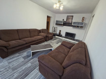 &Icirc;nchiriez ap 2 camere Titan loc de parcare inclus .