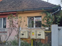 Apartament casa 85mp,PiataCluj,250mp curte str Ion Reteganu nr2