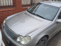 Mercedes C Class an 2005 diesel 2.2 CDI automat , radiat