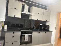 Apartament de 2 camere zona SANPETRU