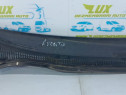 Grila stergator parbriz dreapta 5578105050 Toyota Avensis 2 T25 [2002