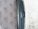 Grila bara fata Ford Kuga 2010