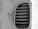 Grila centrala dreapta BMW X1 2012
