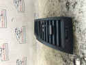 Grila ventilatie stanga BMW 118 2008