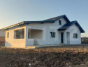 Casa 5 camere 160 mp utili, 500 mp teren, zona Dumesti